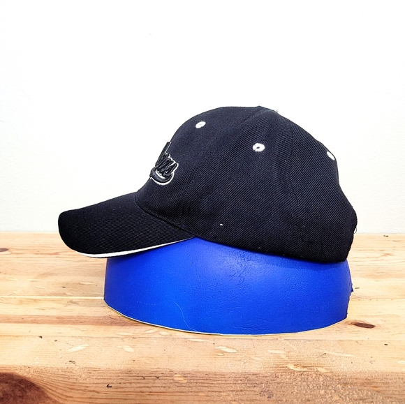 Las Vegas Black Embroidered Baseball Hat Cap Adjustable Back Chelona UNISEX - Picture 7 of 11